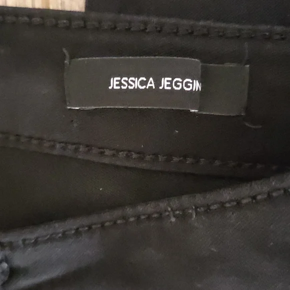 Nine West Black Skinny Jeans - Picture 6 of 8